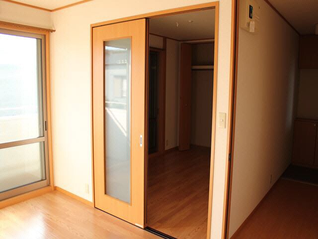 ラフィーネＡ・Ｂ（上西）の物件内観写真