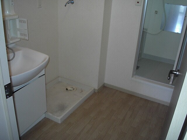 プリムヴェール（小松）の物件内観写真