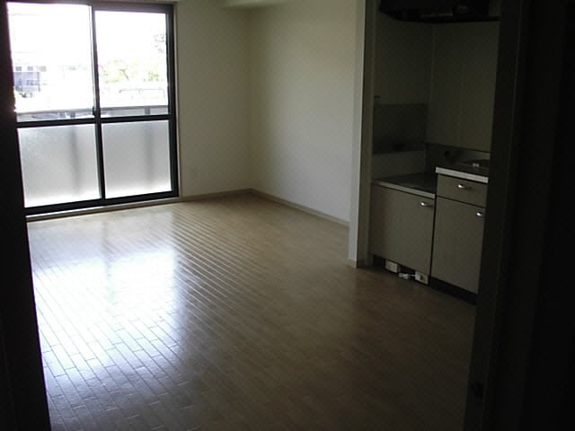 プリムヴェール（小松）の物件内観写真