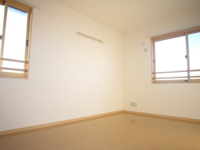 オランジュの物件内観写真