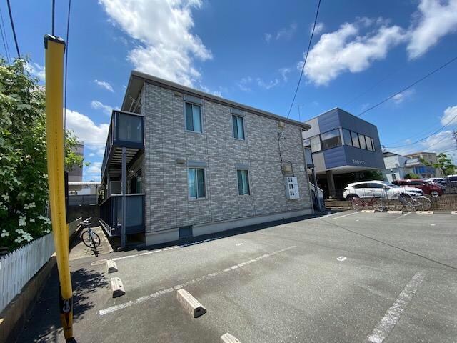 ルミエール・メイの物件外観写真