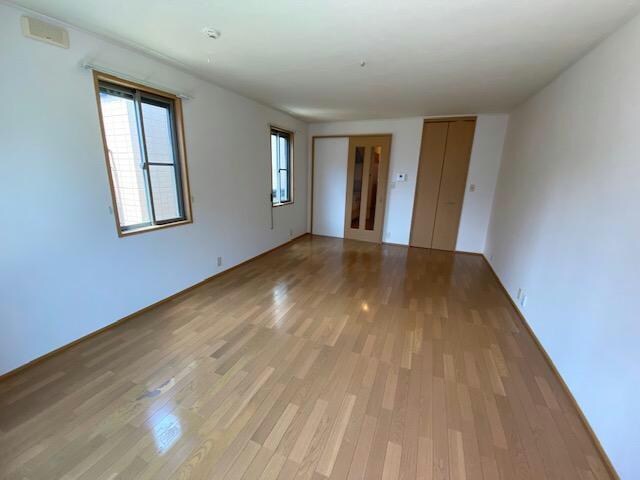 ルミエール・メイの物件内観写真