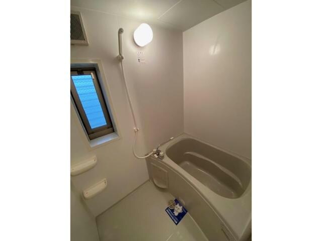 ルミエール・メイの物件内観写真