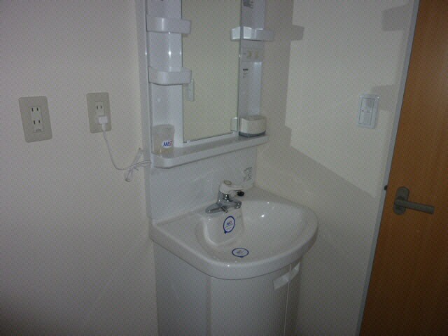 アリューリュ・リーザーⅡの物件内観写真