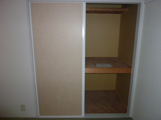 アリューリュ・リーザーⅡの物件内観写真