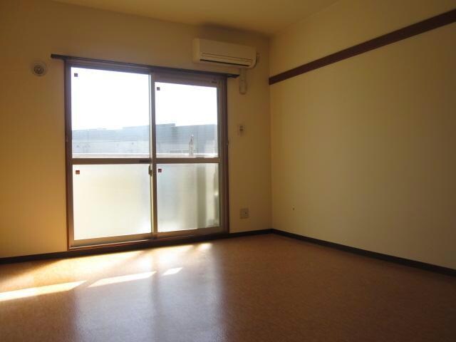 カモミール・ガーデンの物件内観写真