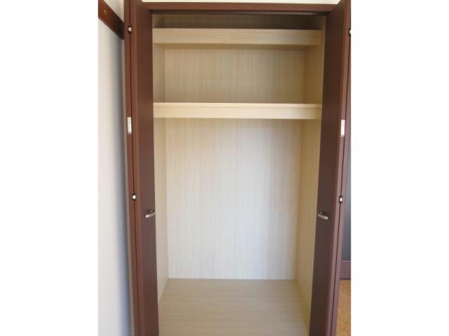 カモミール・ガーデンの物件内観写真