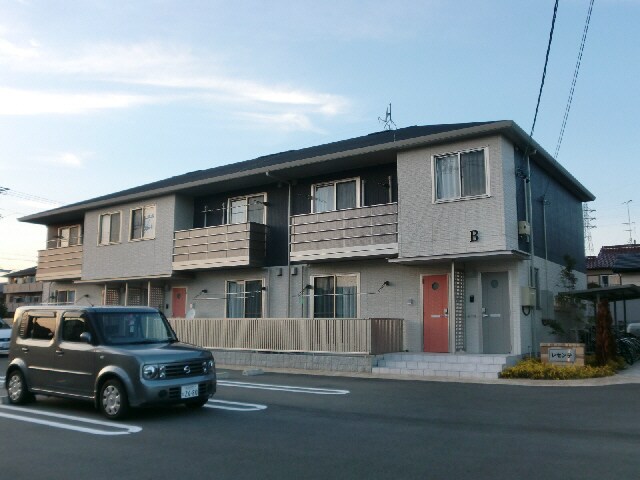 レセンテBの物件外観写真