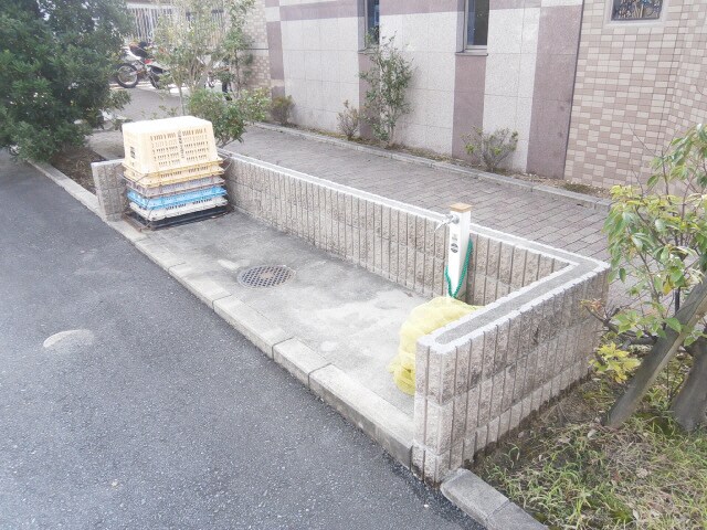 グランストーク篠ヶ瀬の物件外観写真