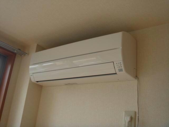 カリヨン西美薗Ｂの物件内観写真