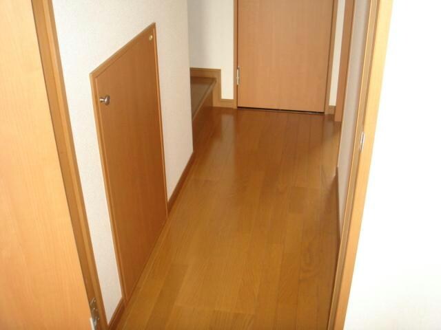 カリヨン西美薗Ｂの物件内観写真