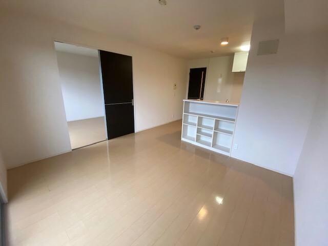 ロイヤルガーデン染地台Ａの物件内観写真