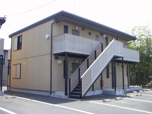 レオハイムＡ・Ｂの物件外観写真