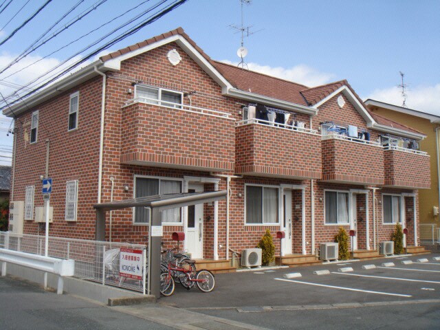 エルローサの物件外観写真