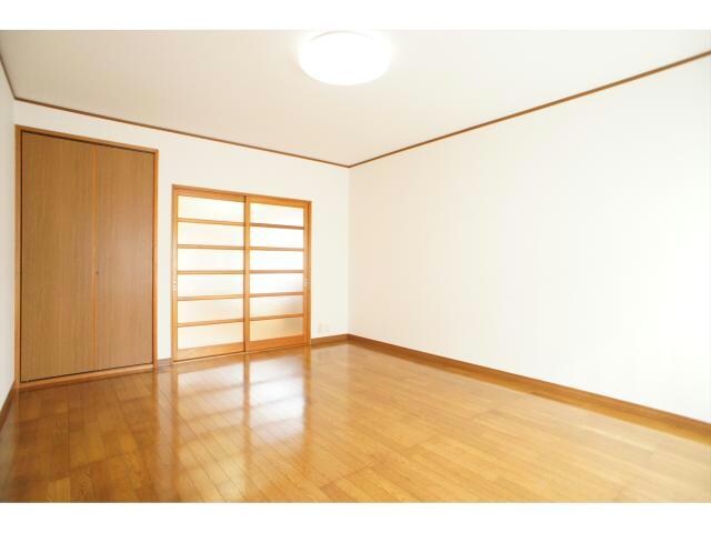 グリーンハイツ北島A･Bの物件内観写真