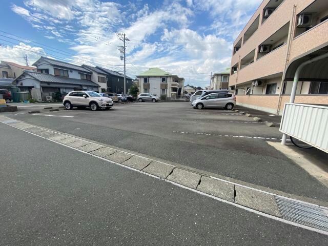 アベニュー上島Ⅱの物件外観写真