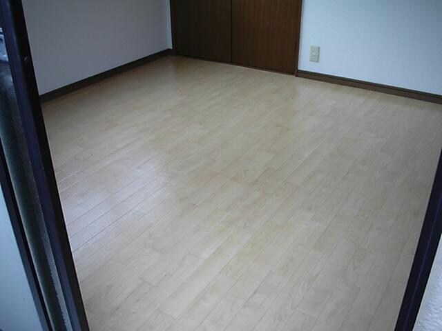 グランデーヌの物件内観写真