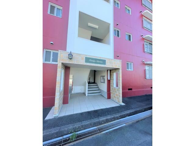 神谷マンションの物件外観写真