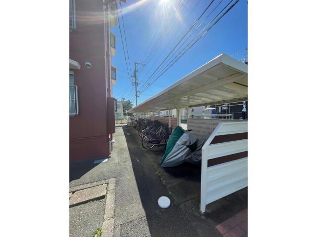 神谷マンションの物件外観写真