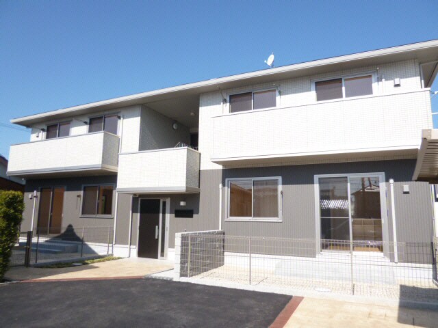 ｃａｓａ　Ｒａｆｆｉｎａの物件外観写真