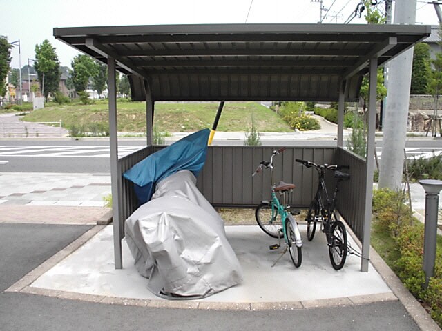 ロイヤルタウン染地台Ａの物件外観写真