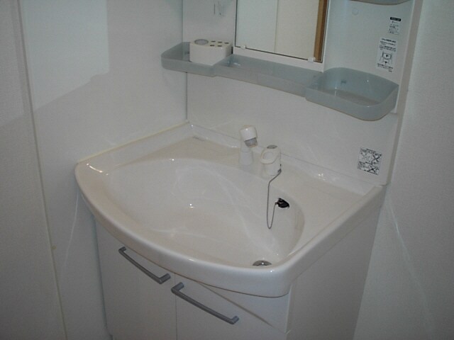 ロイヤルタウン染地台Ａの物件内観写真