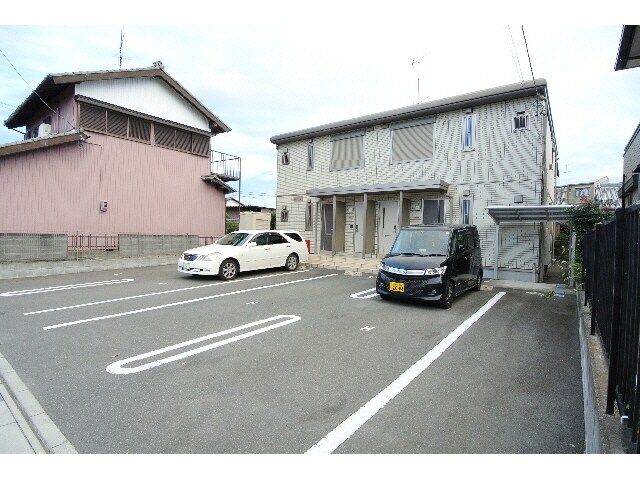 シャルマンコート（飯田町）の物件外観写真