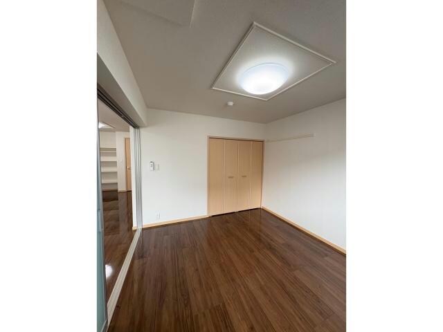 ヒルズ桜坂の物件内観写真