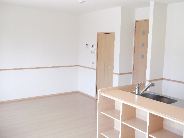 ヴィラ・ソレイユの物件内観写真