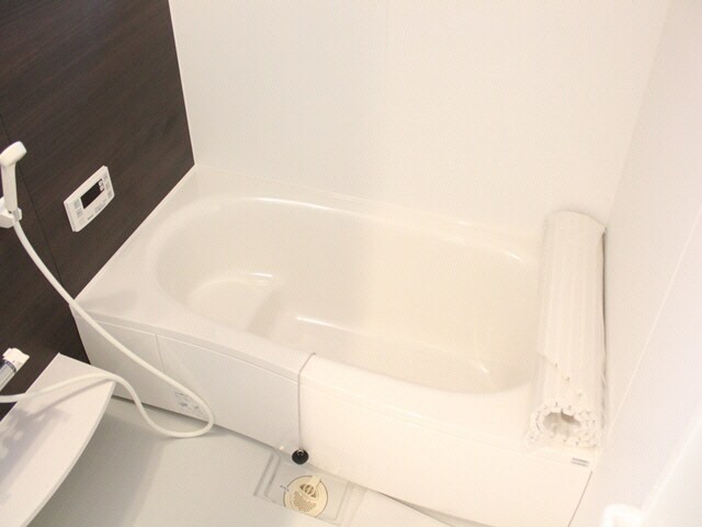 春夏冬の物件内観写真