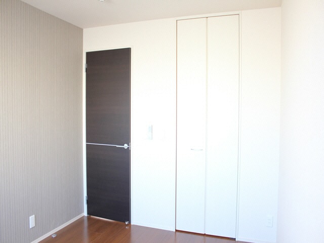 春夏冬の物件内観写真