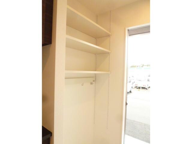 シュプリーム小松の物件内観写真