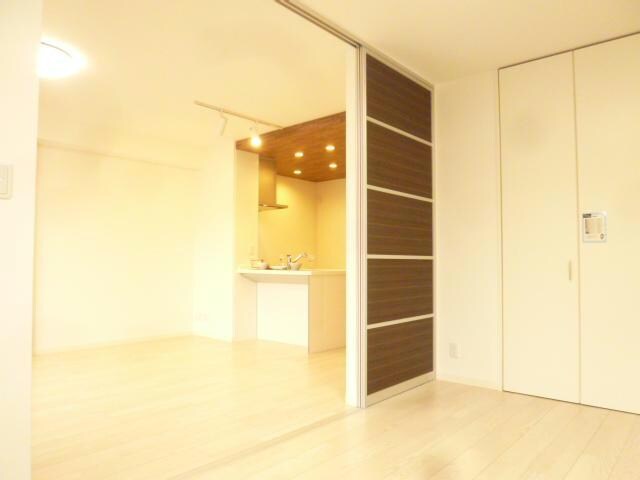 シュプリーム小松の物件内観写真