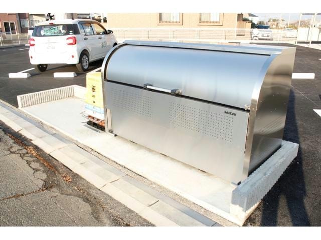 ＷＩＳＴＡＲＩＡの物件外観写真