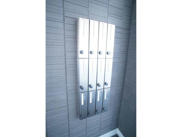 メゾンレーヴの物件外観写真