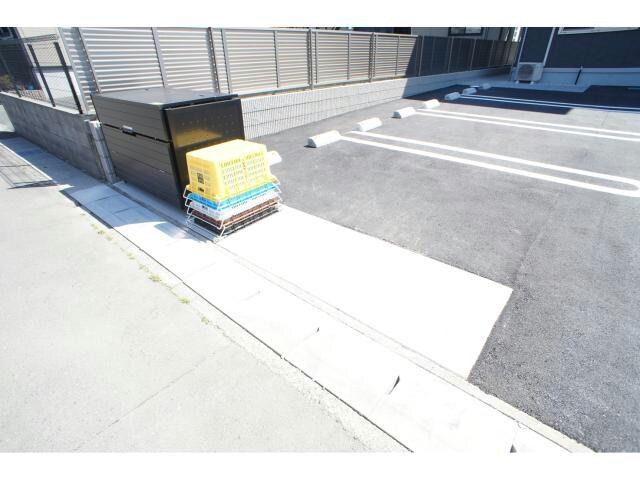 メゾンレーヴの物件外観写真