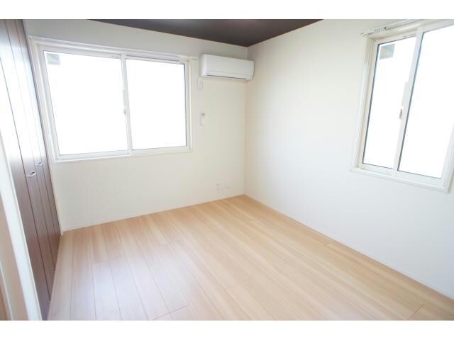 メゾンレーヴの物件内観写真