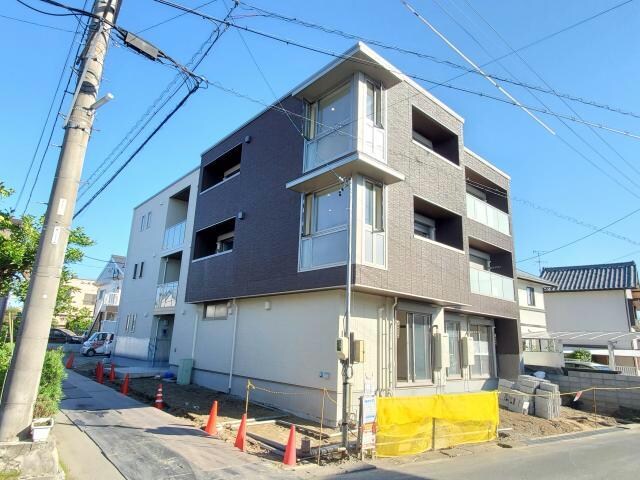 アプリーレの物件外観写真