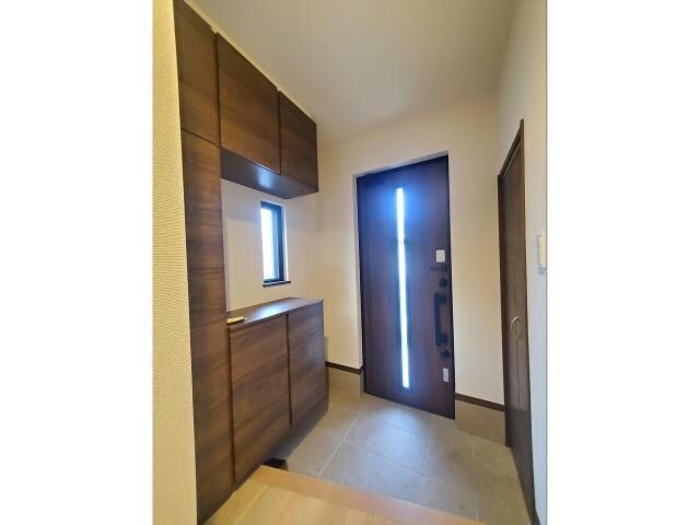 船越町戸建の物件内観写真