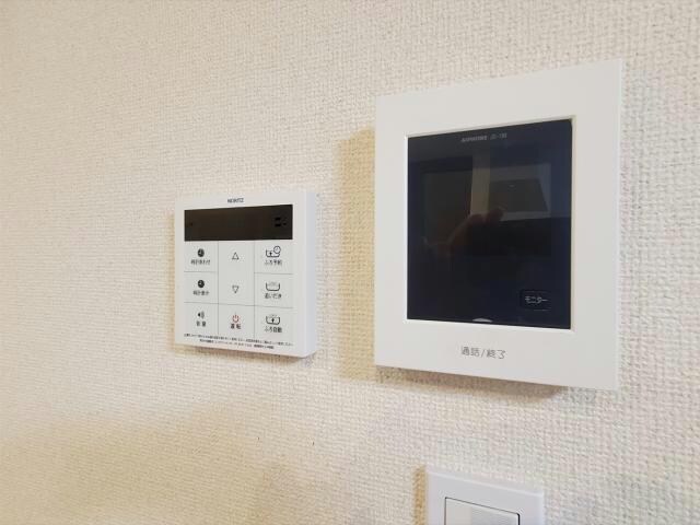 船越町戸建の物件内観写真