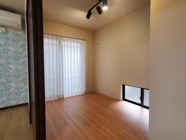 船越町戸建の物件内観写真