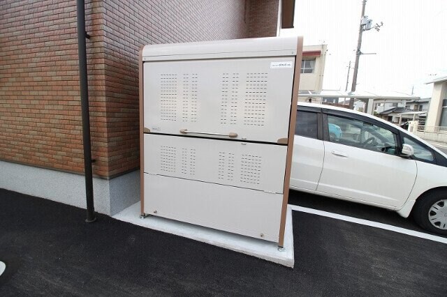 エスポワールAの物件外観写真