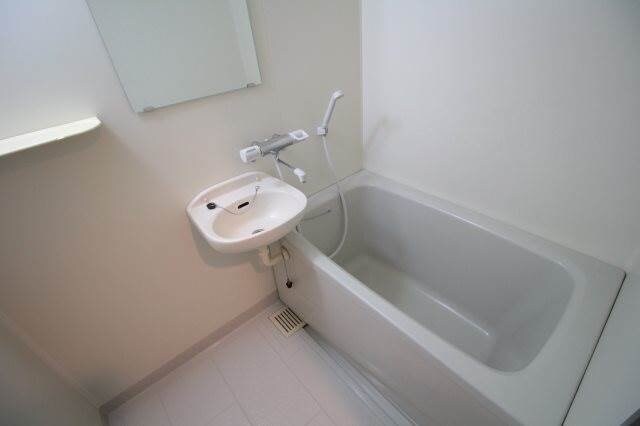 イマージュ・シャトーの物件内観写真