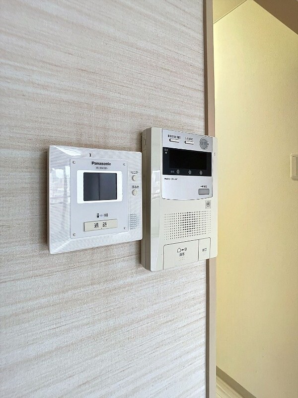 コロニアルリビング西島田ウエストタワーの物件内観写真