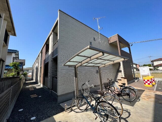 クレイノステラ　庭瀬の物件外観写真