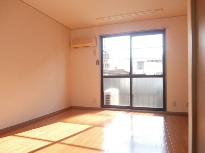 ナウ・ビラージュの物件内観写真