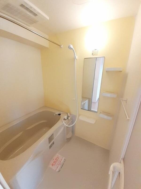 トゥルーランド錦Ｅの物件内観写真