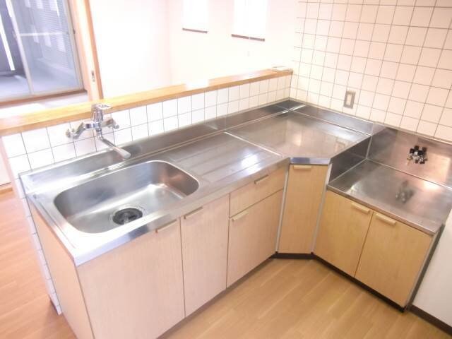 ラ・クール庭瀬の物件内観写真