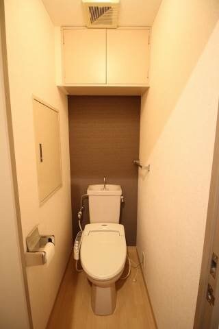 コロニアルリビング西島田ウエストタワーの物件内観写真