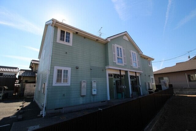 ガーデンハイツの物件外観写真